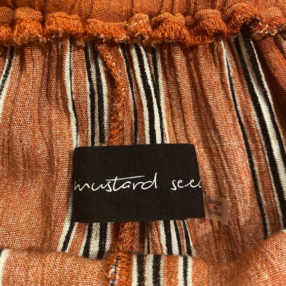 Mustard Seed Flowy 2 Piece Set - Picture 2 of 4